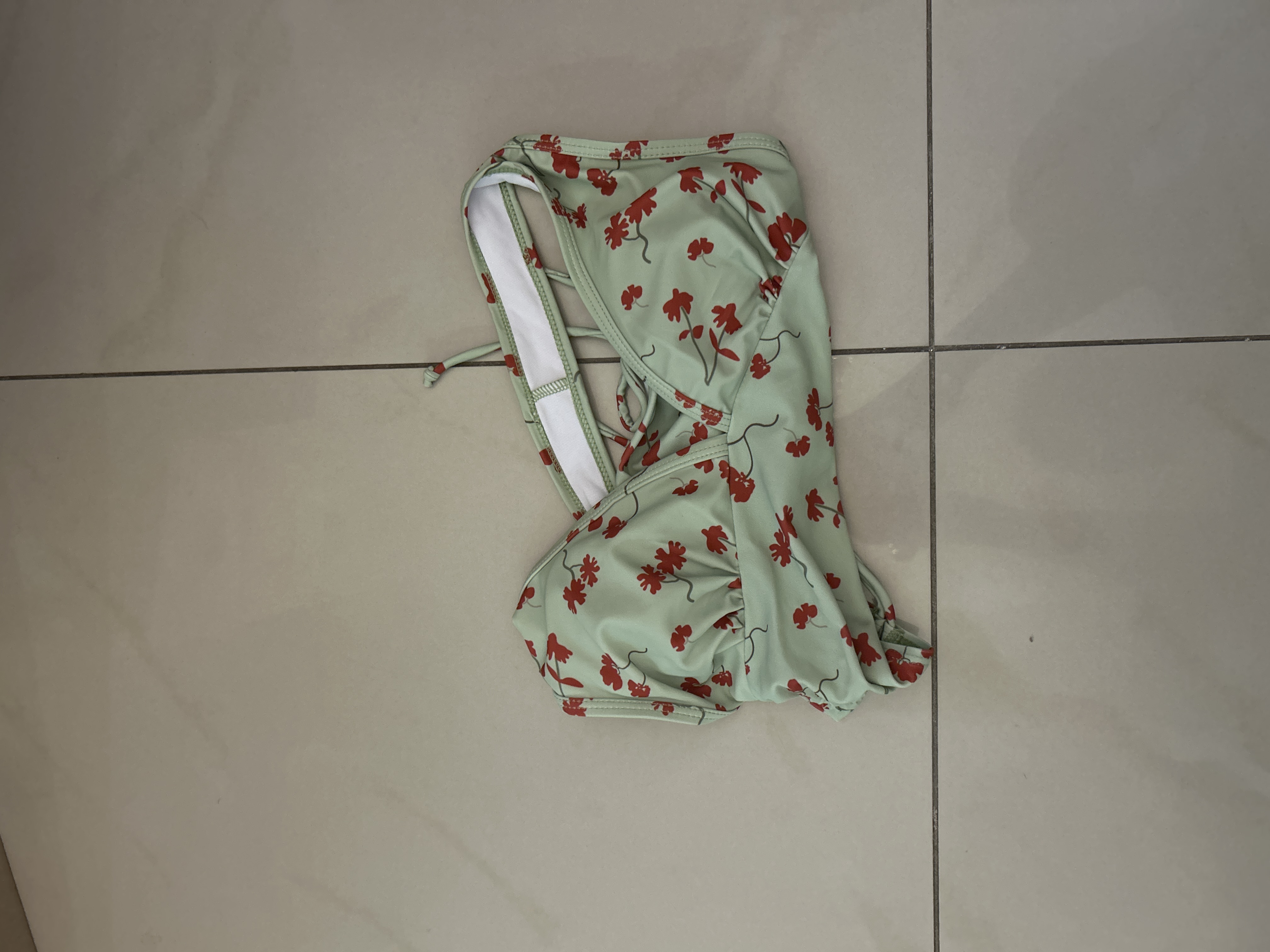 Haut d’un maillot de bain 