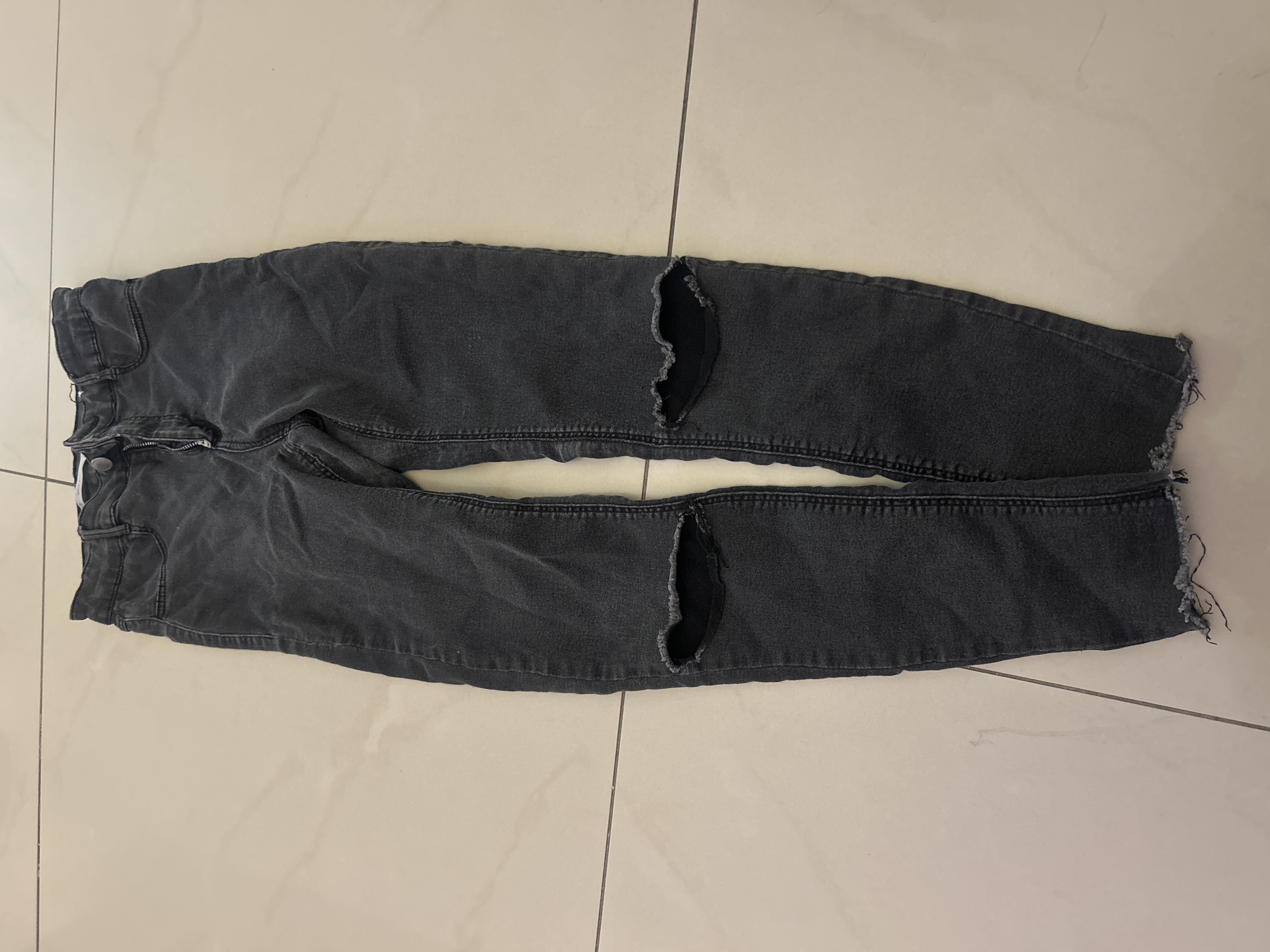 Jeans trouer pour femme 