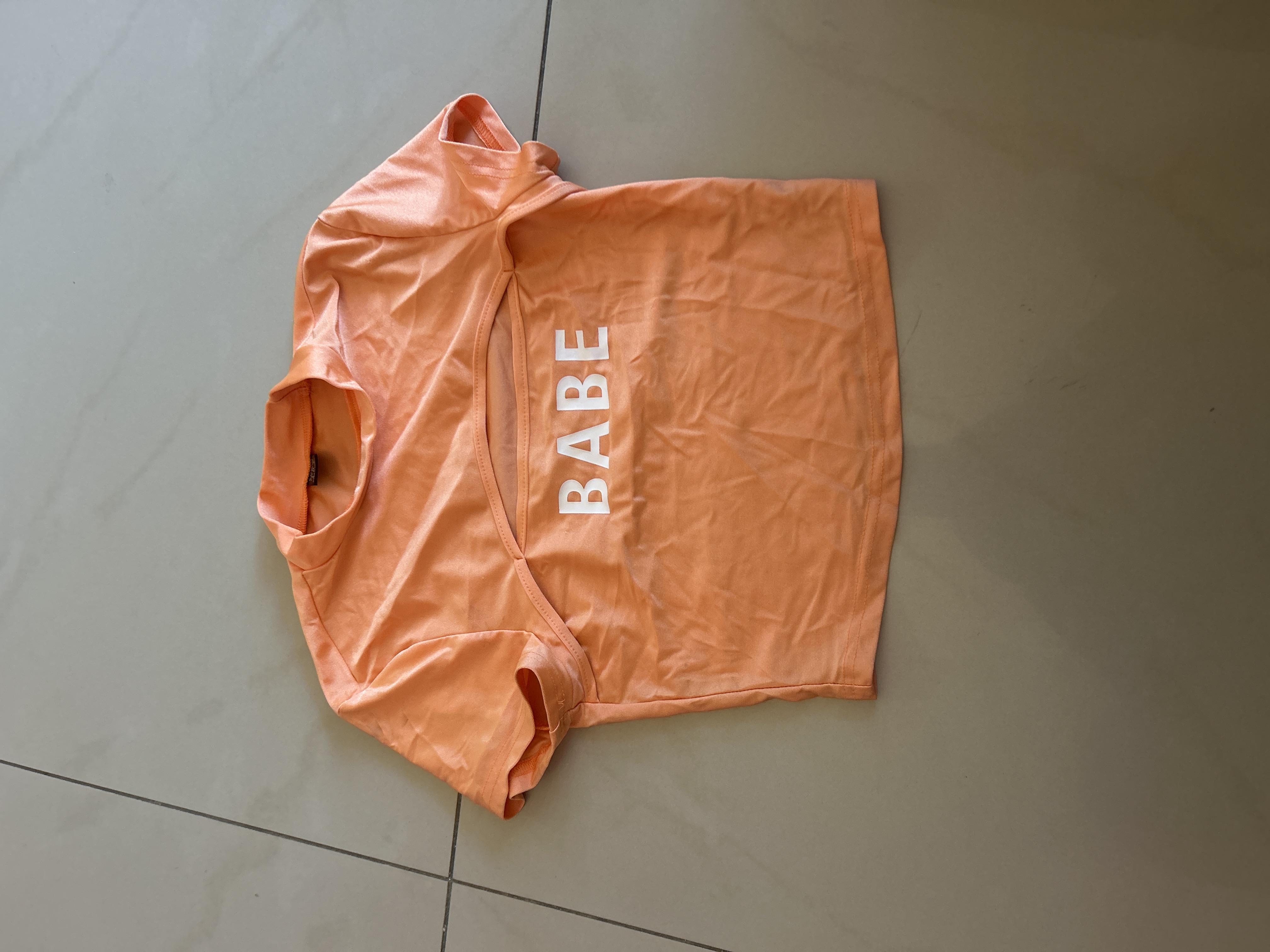 Hauts de sport pour femme 